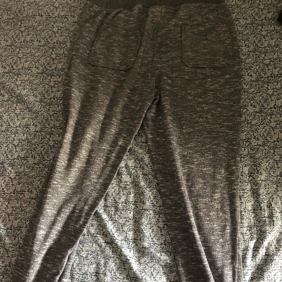 Grey camp joggers - Picture 2 of 3